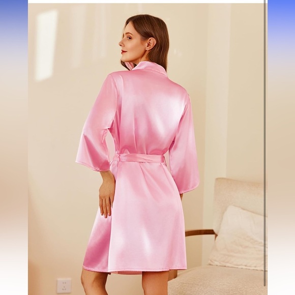 Pink Satin Robe - Picture 2 of 3